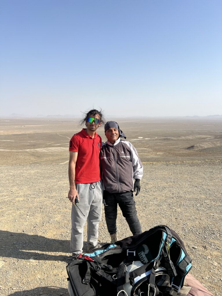 خلبان حسین خلبان حسین